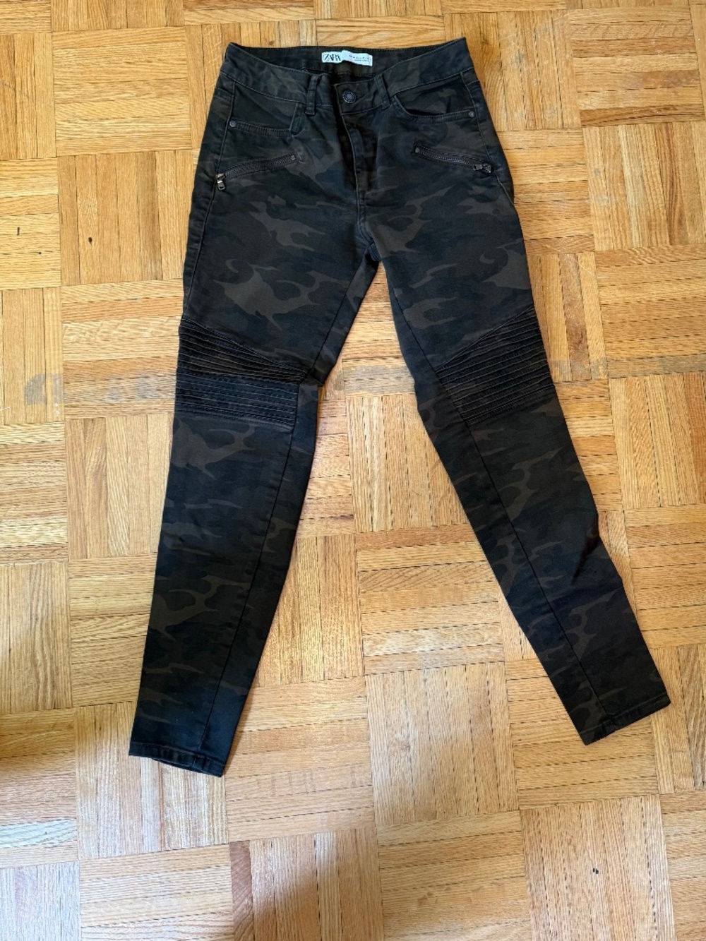 Cargo Army Pants ZARA - Slim fit size 25